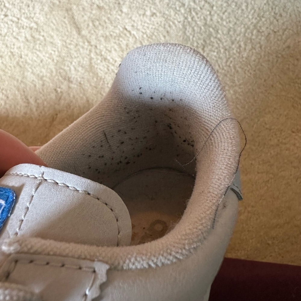 Adidas Samoa Sneakers - Picture 4 of 5